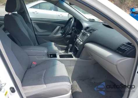 2011 Toyota Camry Se from USA, damaged, VIN 4T1BF3EK8BU747405